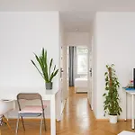 Plac Zbawiciela Modern By Bookinghost Appartamento Varsavia