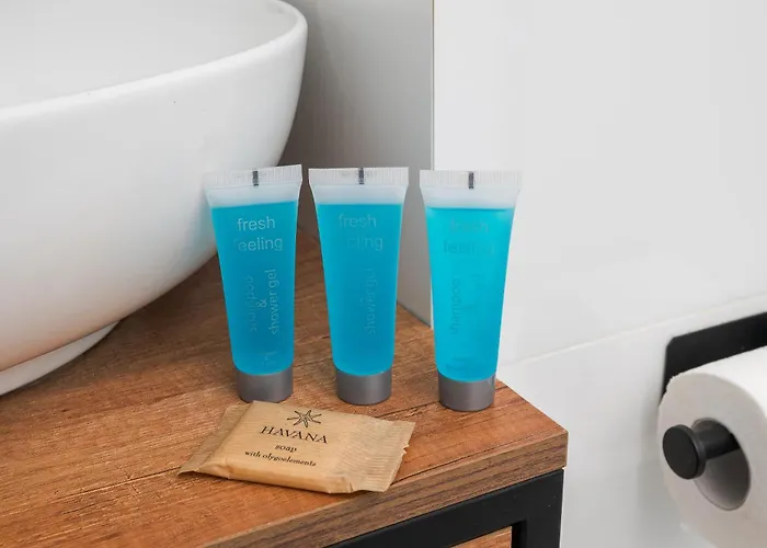 Plac Zbawiciela Modern By Bookinghost Warszawa