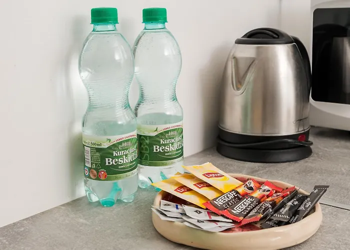 Plac Zbawiciela Modern By Bookinghost * Varsavia