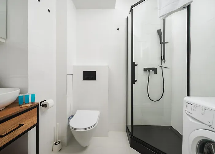 Apartament Plac Zbawiciela Modern By Bookinghost