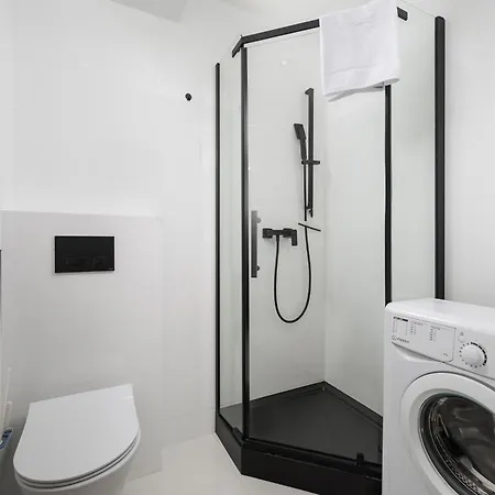 Plac Zbawiciela Modern Apartment
